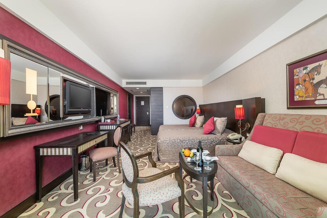 Classic Zimmer mit seitlichem Meerblick