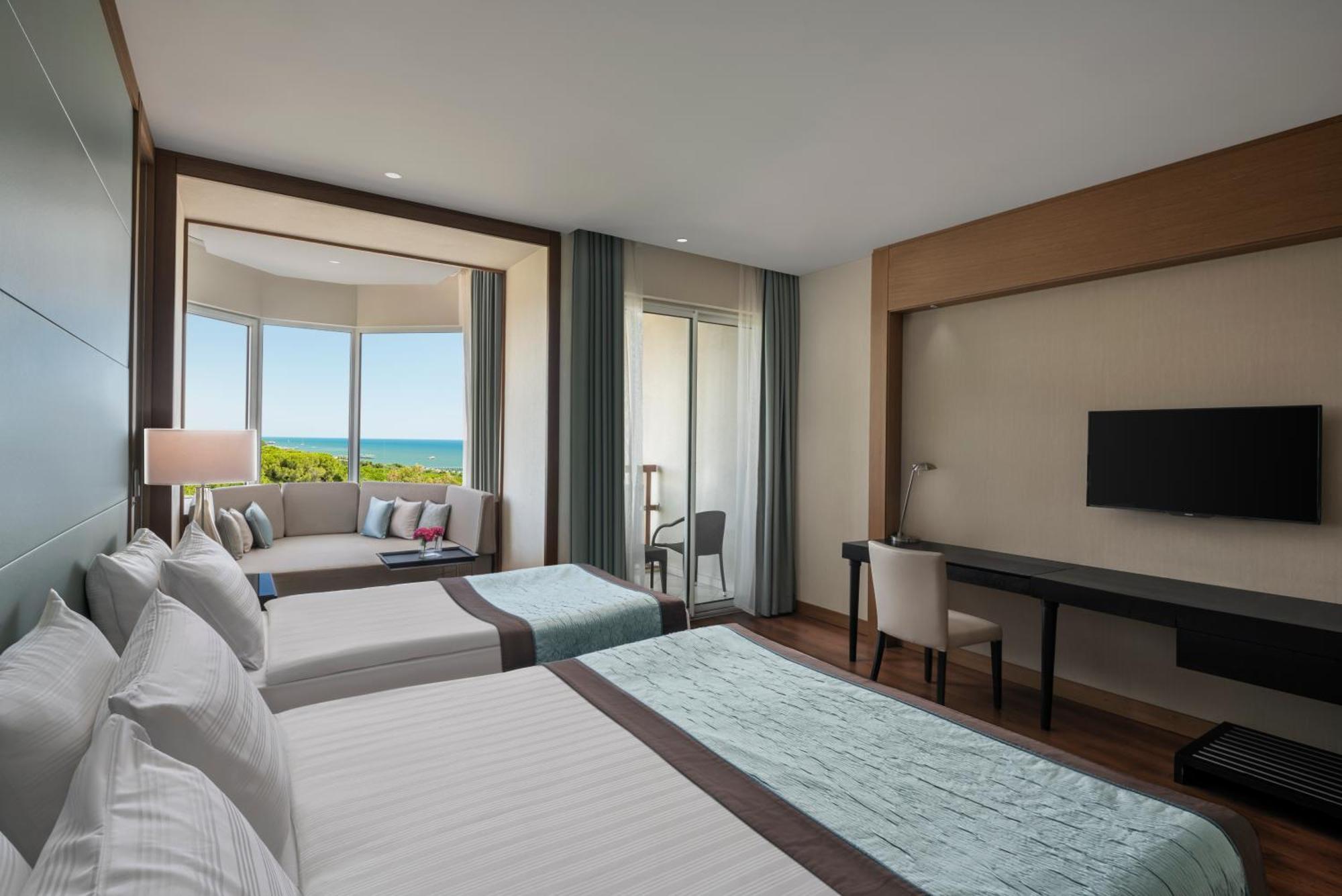 Superior Double Room Land View